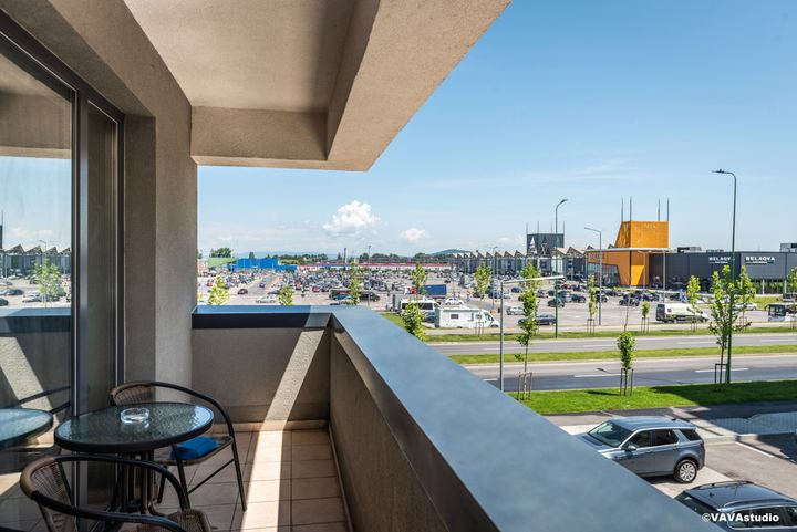 Apartament 2 · Coresi